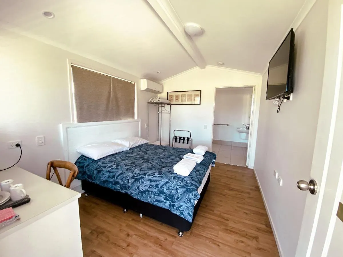 Warrego Hotel Motel Cunnamulla 3*,